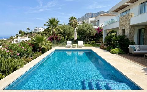 Piscina de obra terminada en la Costa del Sol